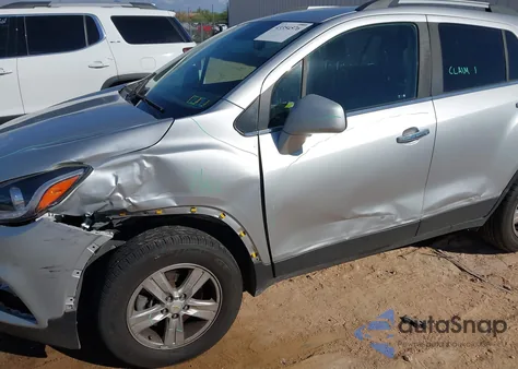2019 Chevrolet Trax Lt из США, поврежденный, VIN KL7CJPSB0KB809021